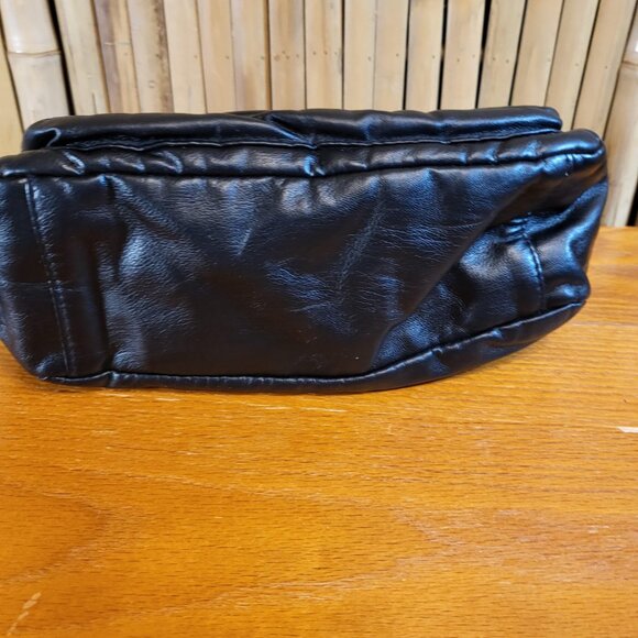 Volganik Rock Crossbody Purse Black NEW - Picture 6 of 8